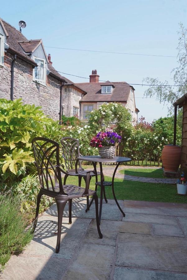 Nest Hideaway Wren Cottage-beautiful Location In The Long Mynd Area Of Outstanding Natural Beauty- Whirlpool Jacuzzi Bath! Picklescott